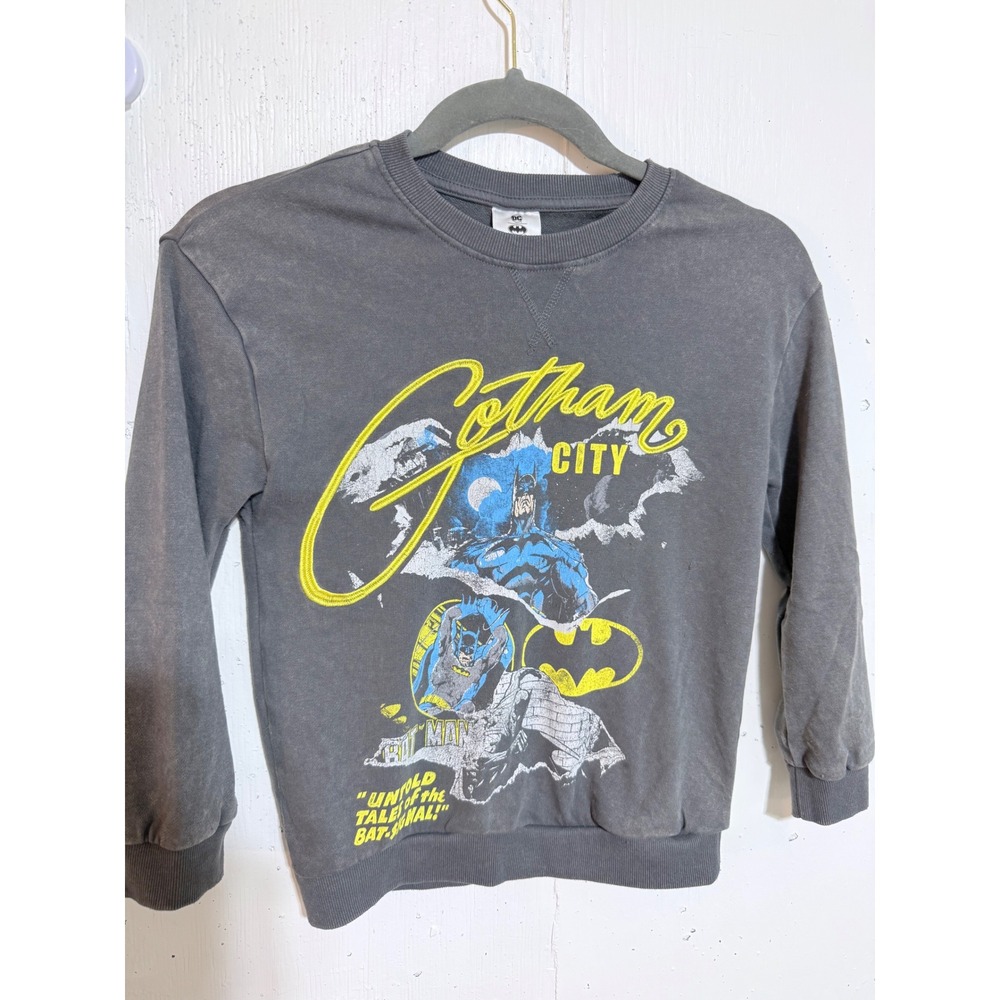 DC Comics Batman Gotham City Gray Graphic Sweatshirt Kids Size M 8 SP2418766BT